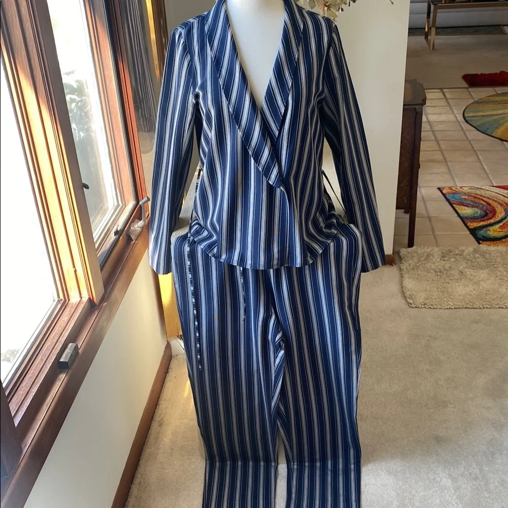 J.Crew Striped Blue Women's 2 piece pant suit, Excellent Condition, - Picture 1 of 16